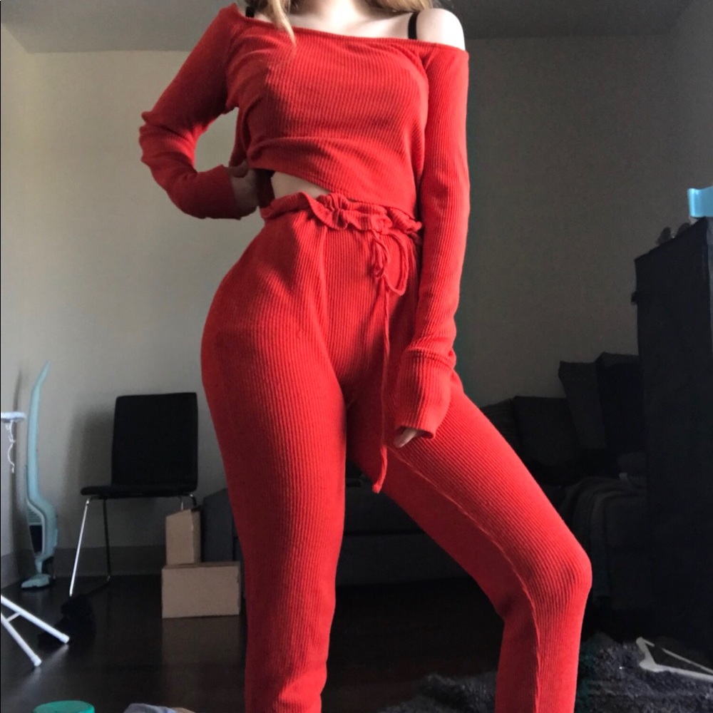2 piece set Urban Outfitters, good quality